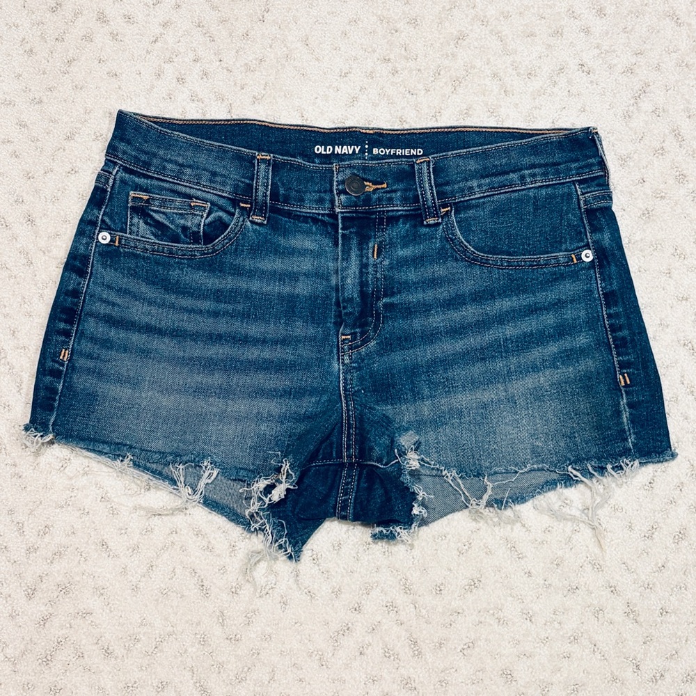 Old Navy Boyfriend Distressed Denim Shorts Size 4 Blue Jean Festival Grunge